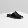 ROBE SLIDE | black leather
